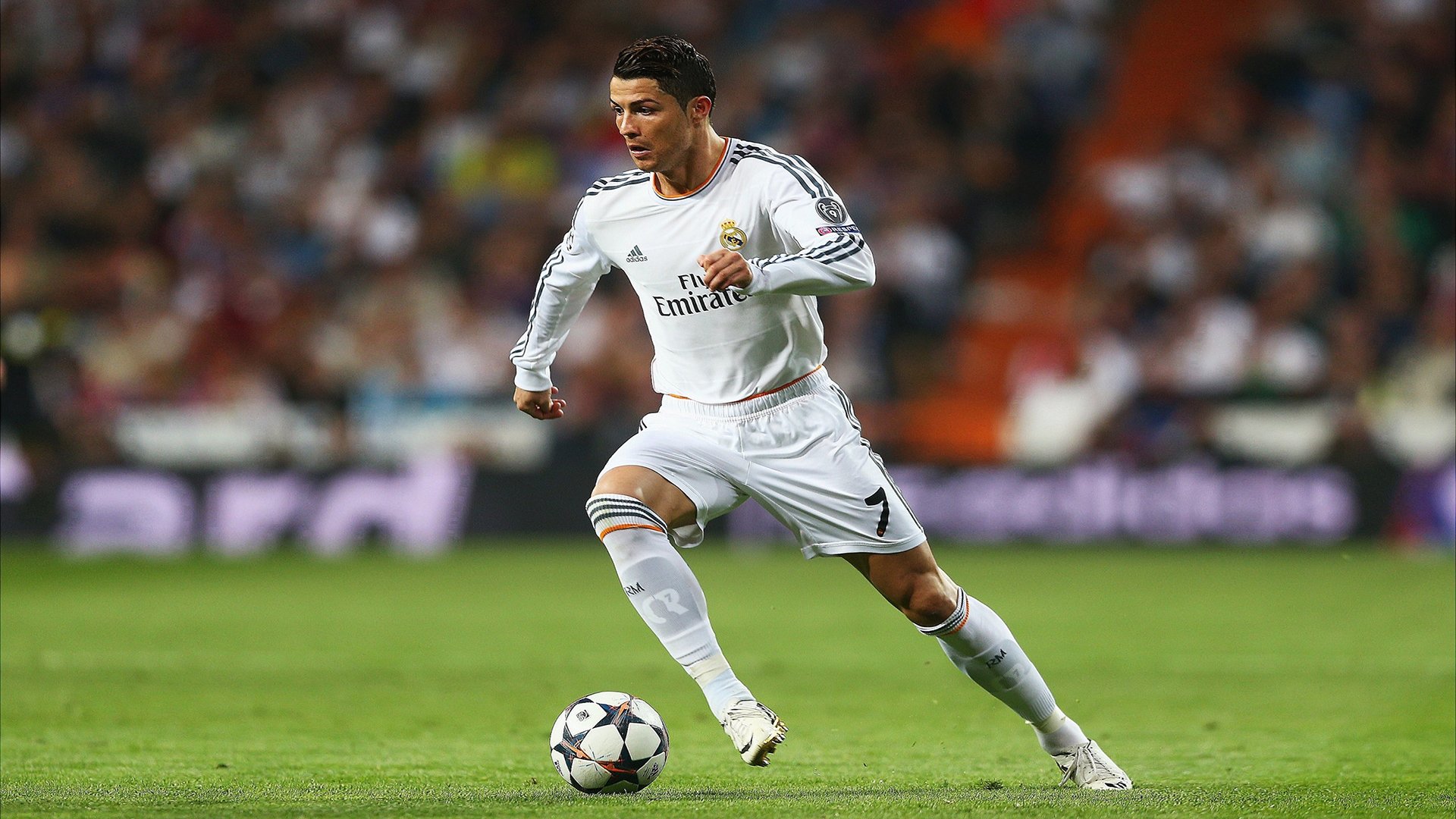 ag体育公司-双雄争锋，字母哥巅峰对决，德约苦战瑞士，防守制胜悬念丛生